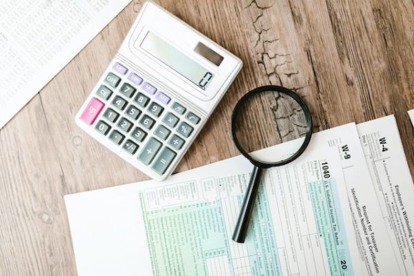 Funkcja redystrybucyjna podatku: Zmieniając oblicze społecznej równości